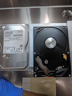 Recuperação de Dados em Disco Rígido com Defeito Físico